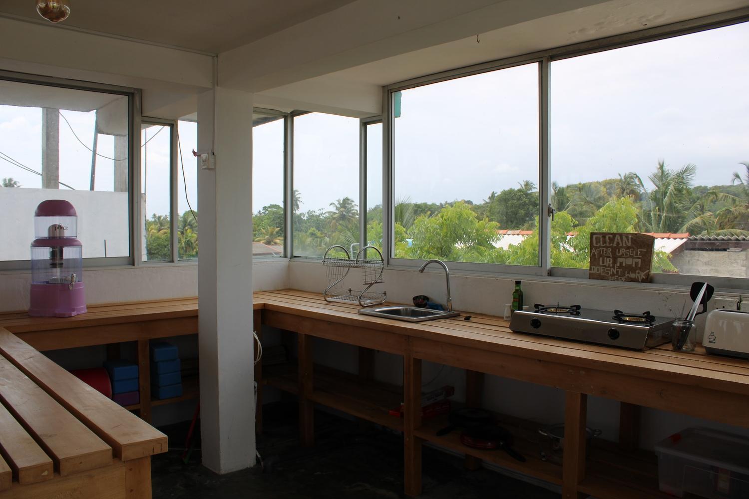 Sun & Moon Hostel Mirissa Zewnętrze zdjęcie